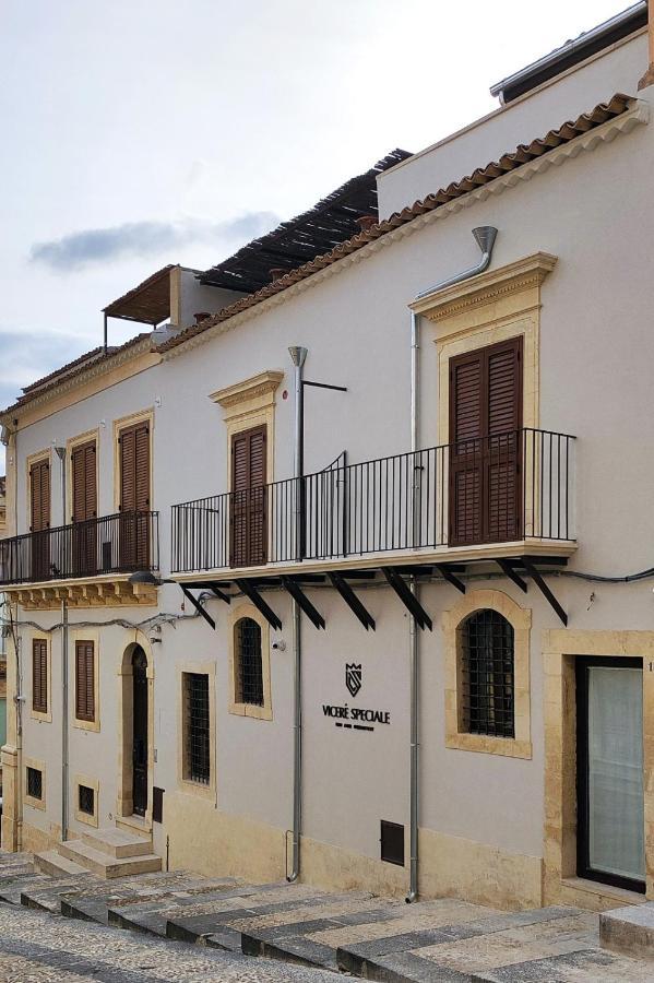B&B Vicere Speciale Noto Exteriér fotografie